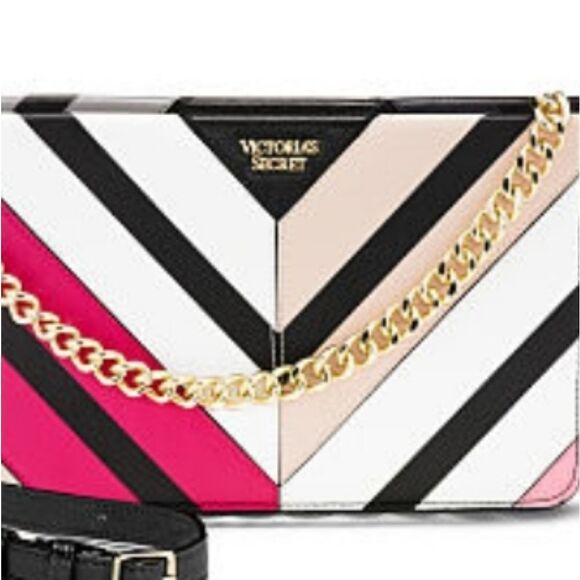 BNWT VICTORIA'S SECRET Chevron 24/7 Crossbody - Picture 6 of 6